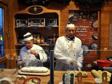 The bakers guild handing out samples for tasting Christstollen (you can buy, too.)