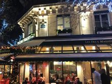 Time to relax and start the week-end with an aperitif. 