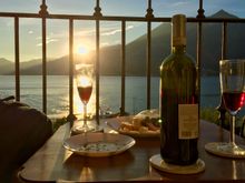 We had dinner here a couple of nights, featuring cheese, bread and vino.