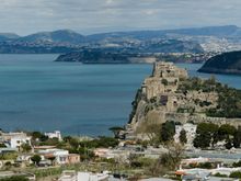 The three of us continued our hike into Ischia's hinterland. Here, the view near Scola di S. Anna. We got lost soon after, a lucky stroke that resulted in seeing additional areas. 