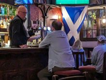 
England beat Scotland in a heartbreaker.