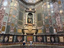 Another view of the Princes' Chapel