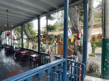 Beautiful cafes and shops