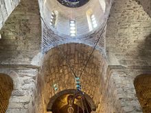 We stopped at the Plateia Mitropoleos, where a lovely 11th C church, Church of Kapnikarea, sits beside the Metropolis, the cathedral of the Archbishopric of Athens