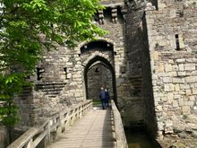 Beaumaris castle - entrance