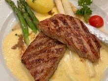 spargel with veal