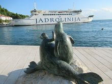 Nice little seal statue and a view of our ferry