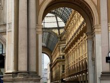 Entering the Galleria