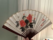 Rose fan