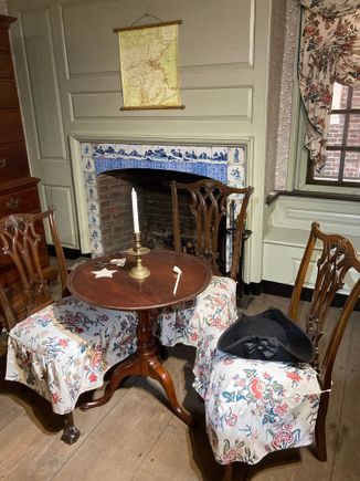Parlor in Betsy Ross house where she received George Washington 