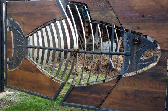 An artistic community: this was a front-yard gate.