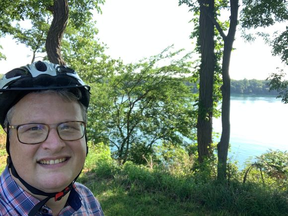 Beautifully wide and blue Niagara River biking on the Niagara Parkway