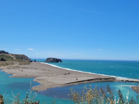 Russian River spilling out to the ocean.

