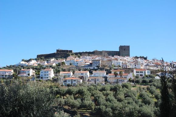 Castelo de Vide from below