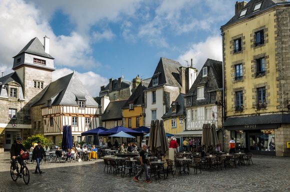 Place Terre au Ducs.