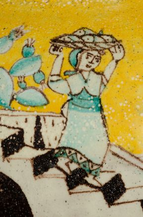 Also while we dined, an unshy cat kept creeping up on Mrs Z from behind. That gato would move its paw to touch her, but would do so in extreme slow motion. Such a measured pace! Never seen anything like it. Hilarious.