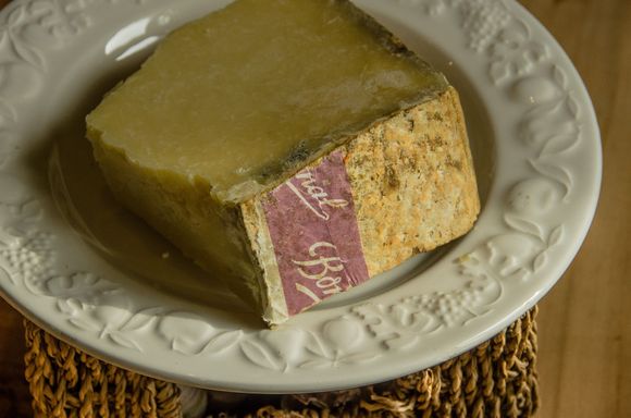 One of De Gaulle's '300 Cheeses'. Comte? Cantal?