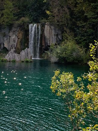 Oh look, another emerald green lake at Plitvice!  The waters really ARE this turquoise green!