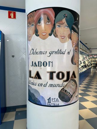 Classic ad for the bath products which are well known to everyone in Spain