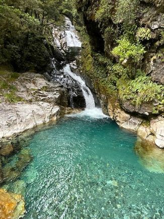 Falls Creek, an easy stop at roadside , green pool 