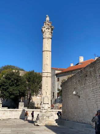 The Pillar of Shame, a place of punishment during the medieval ages. Troublemakers were chained to the column and then whipped and humiliated. 