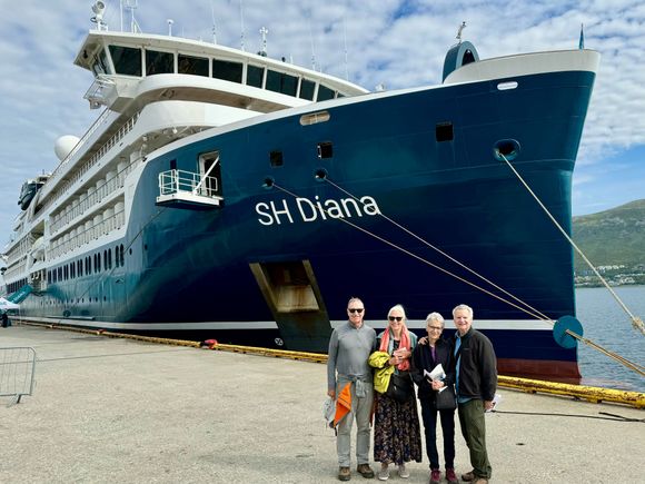 Time to board the ship! Max is like 200 people. Love the small ships. This one was built at 2023 and is particularly nice. Swan Hellenic.