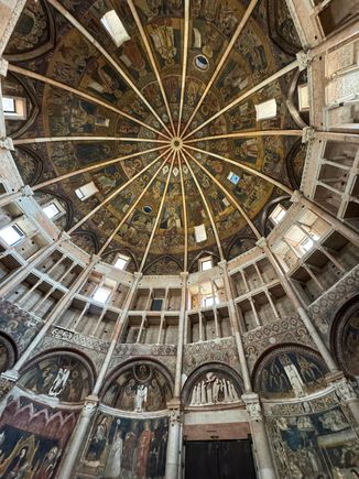 Gorgeous domed ceiling - takes your breath away!