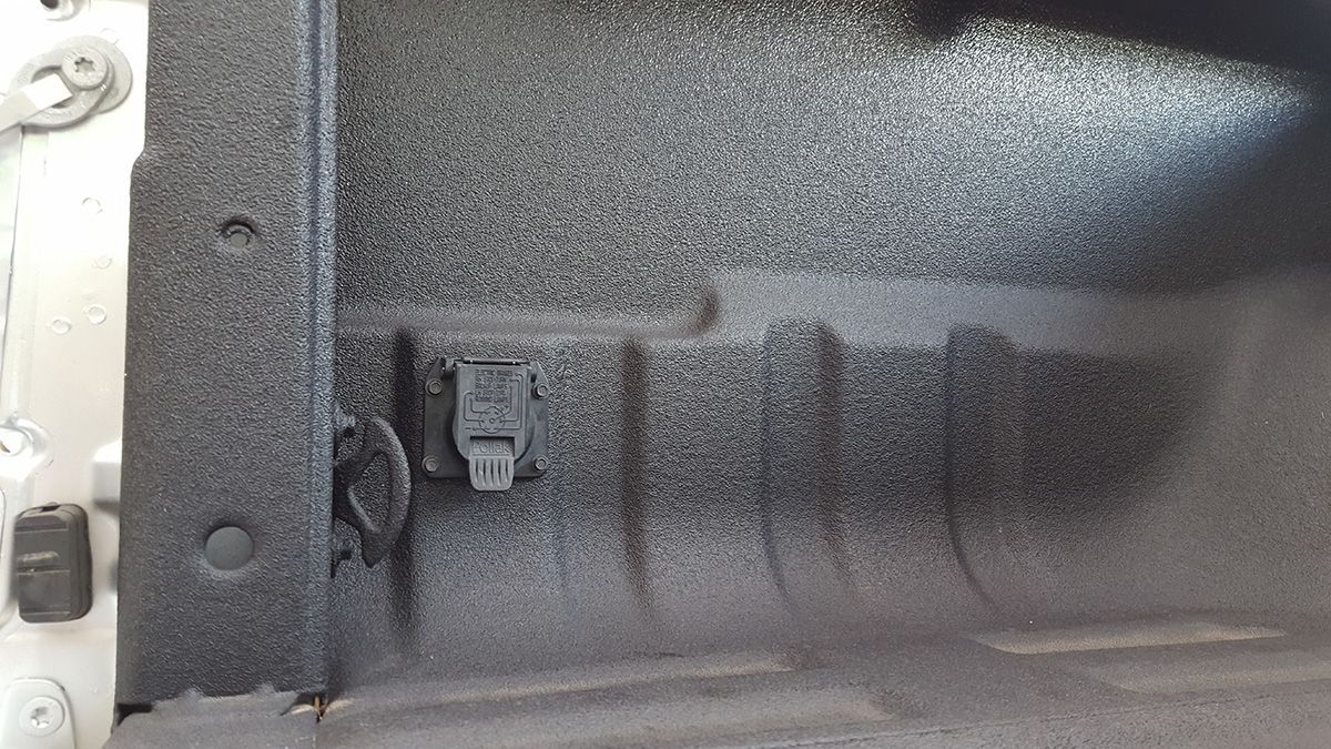 7 Way Trailer Plug In Bed Ford Truck Enthusiasts Forums
