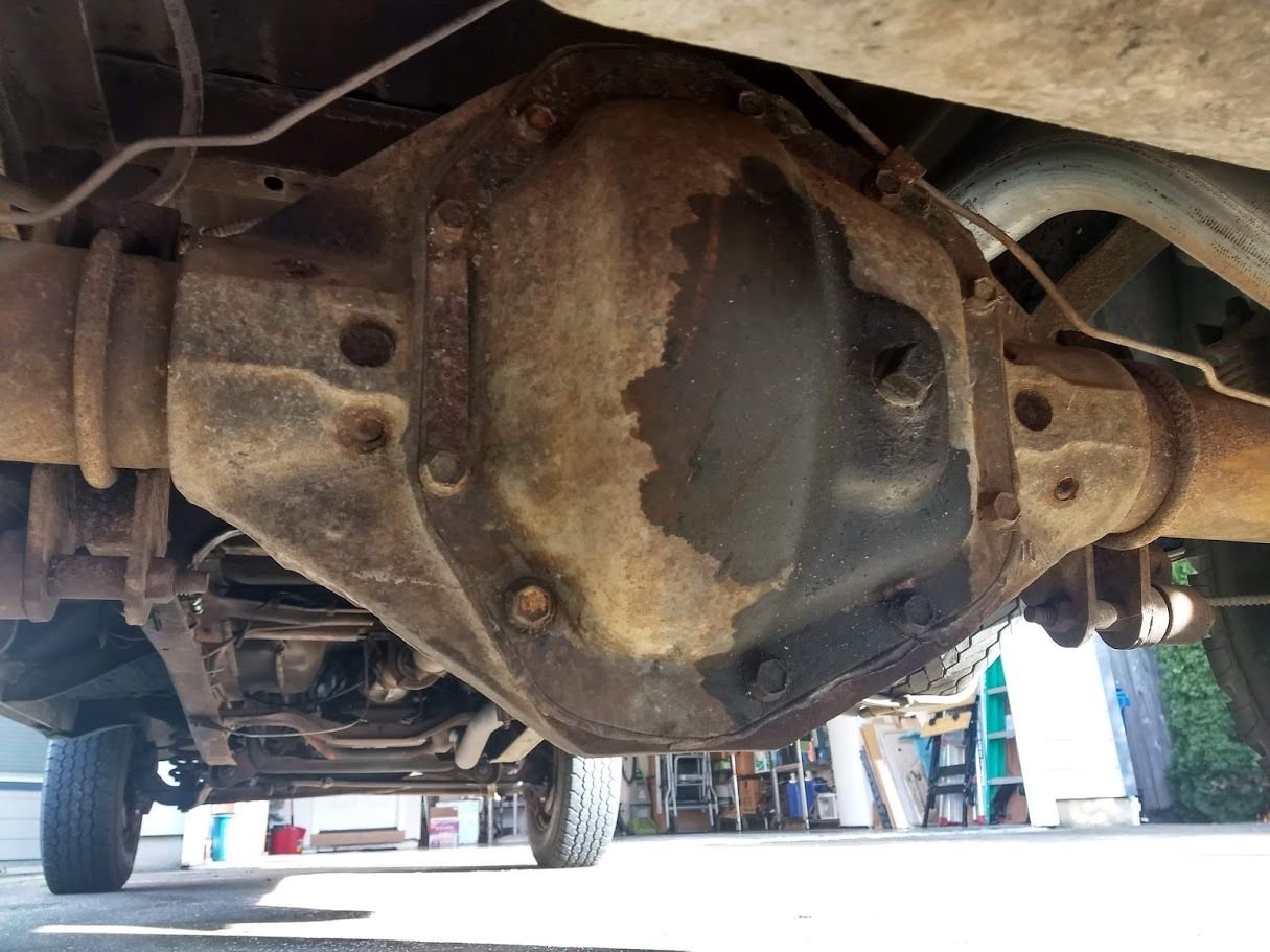 Can't seem to find a straight answer. Fill Capacity of Dana 70? Ford