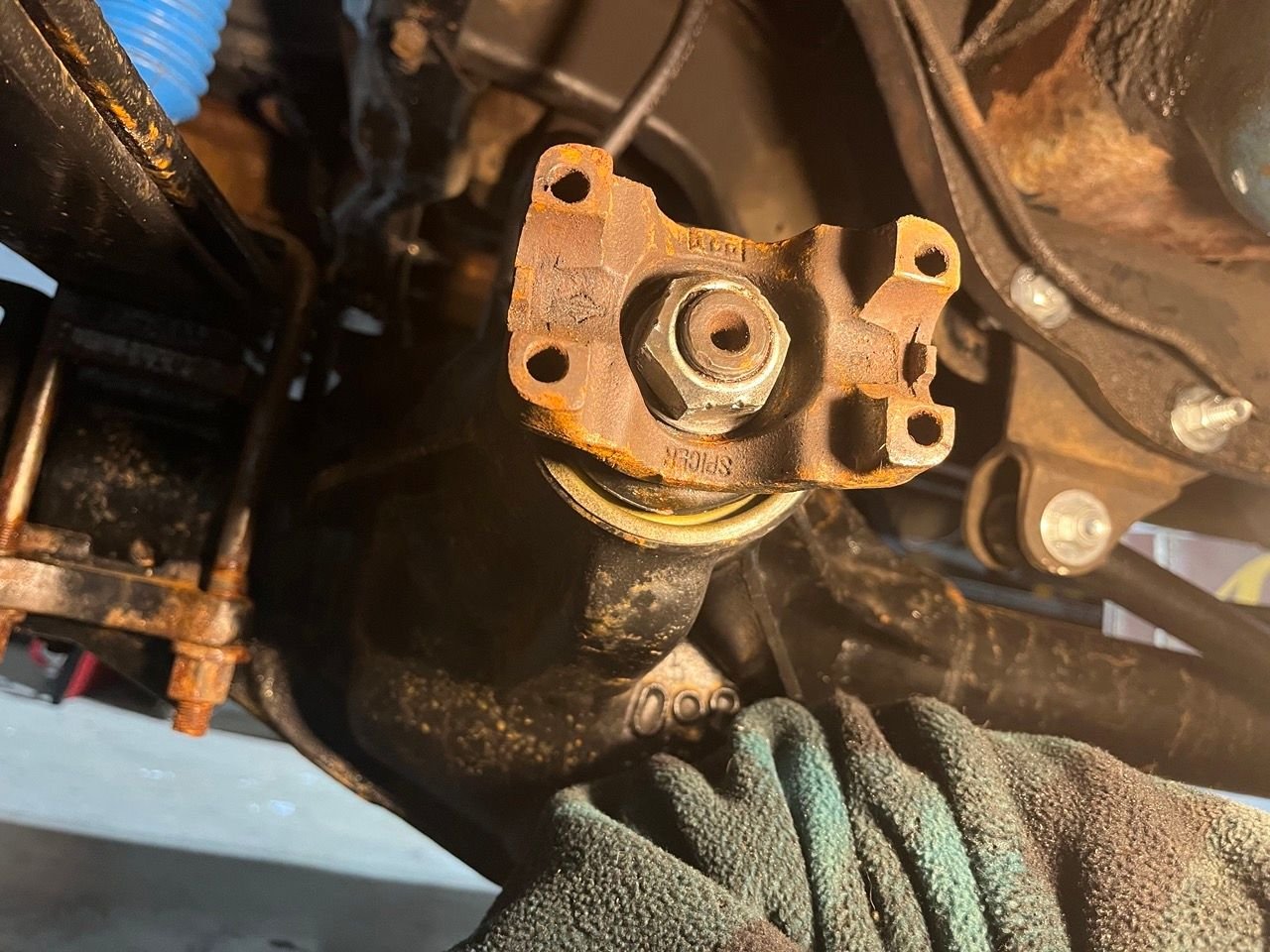 D-60 yoke style