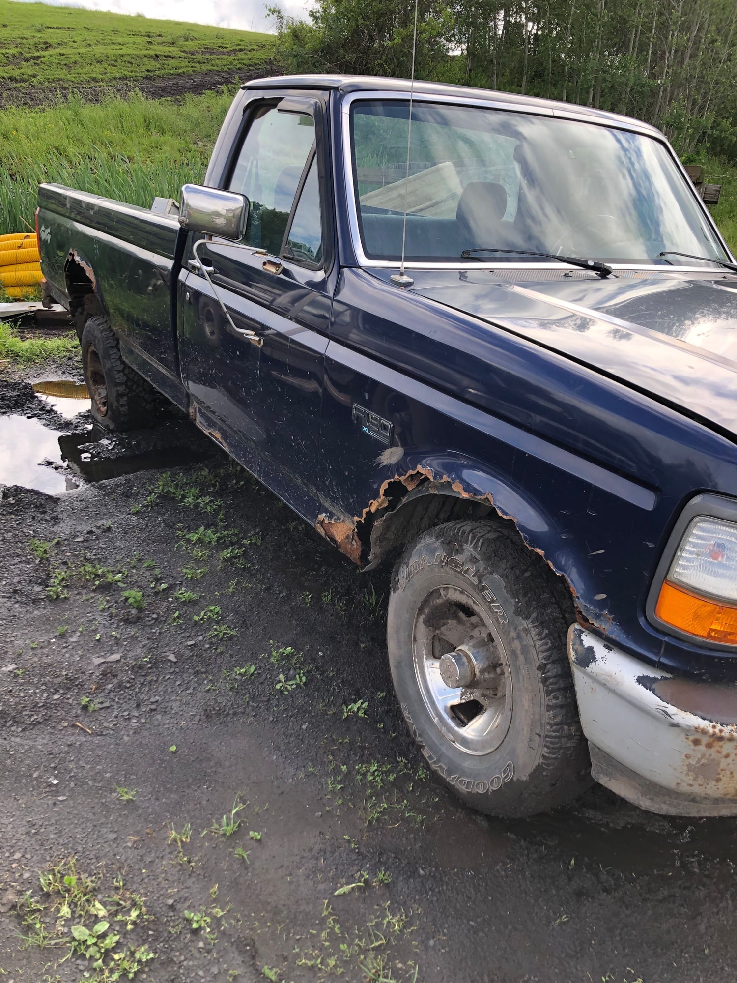 2014 Ford F-250 Super Duty - Parting out 95 f150 - Boonville, NY 13309, United States