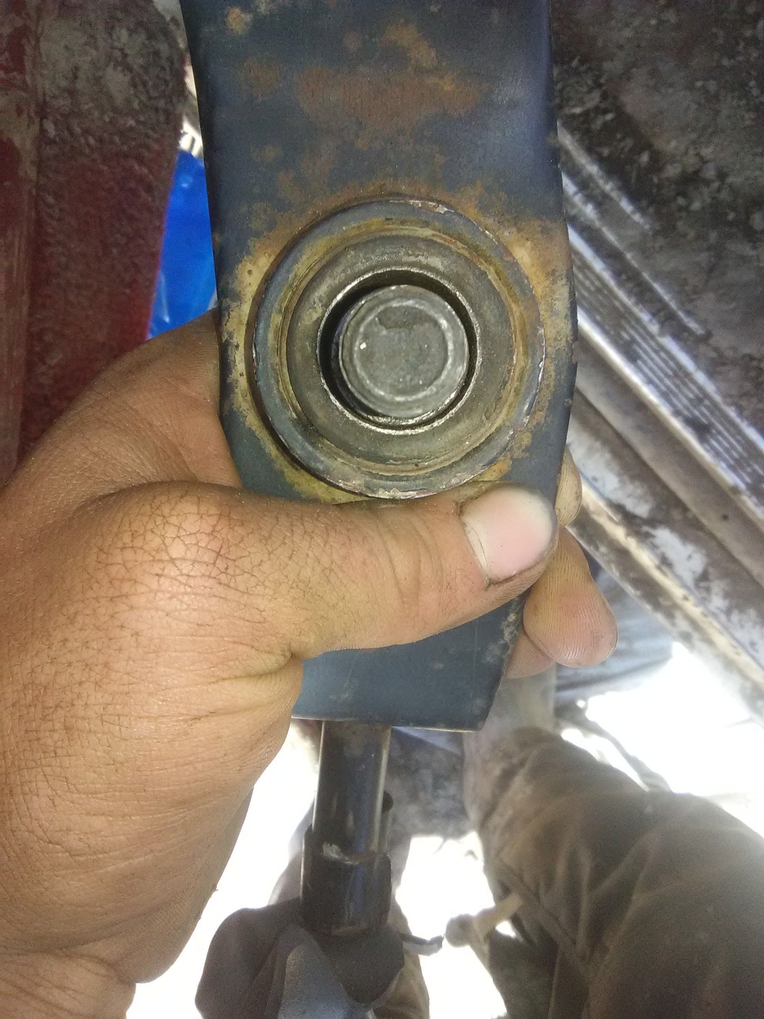 Transfer case shifter bolt bushing help?!!? Ford Truck Enthusiasts Forums