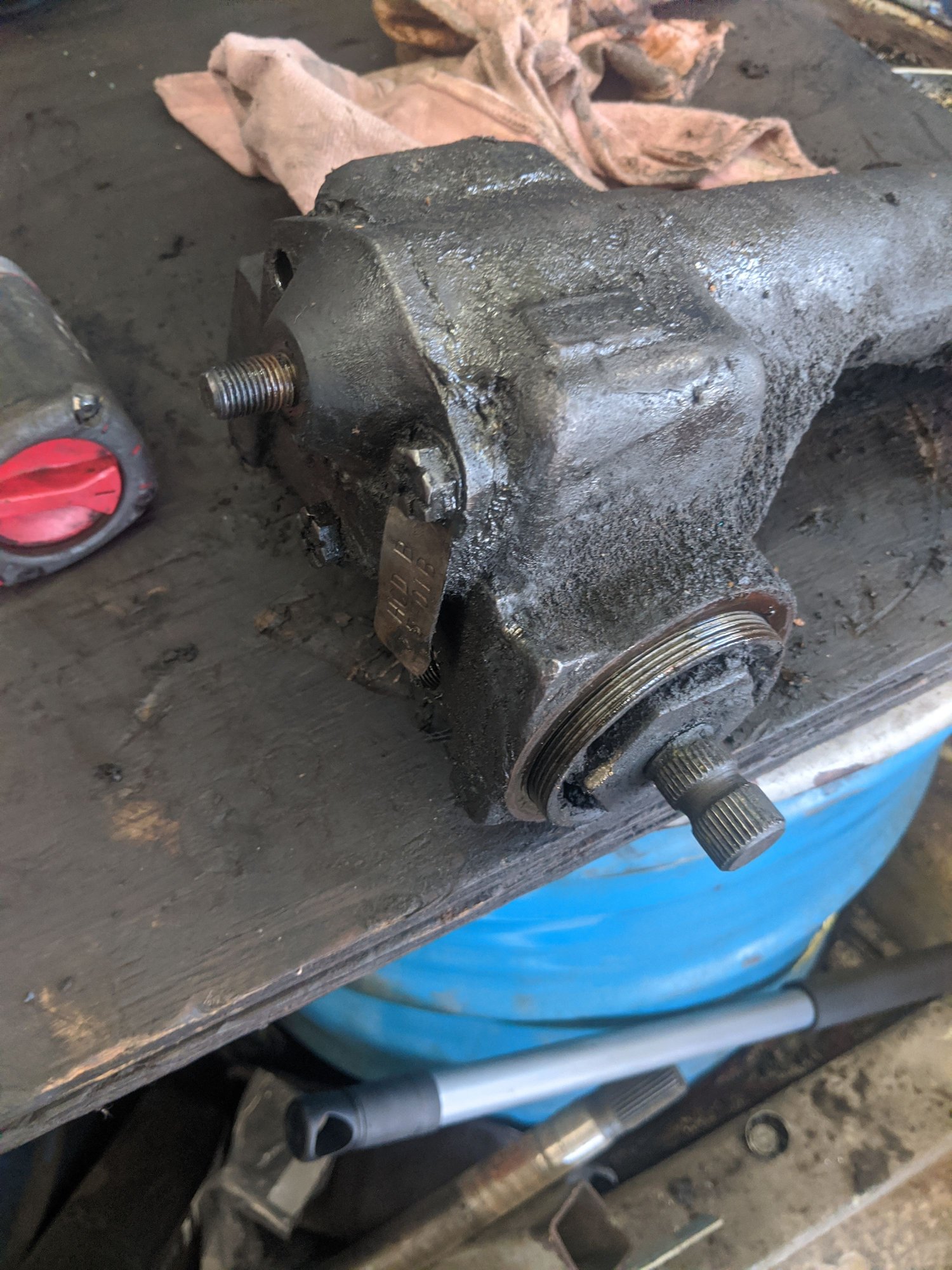 Recirculating ball steering box carnage. Ford Truck Enthusiasts Forums