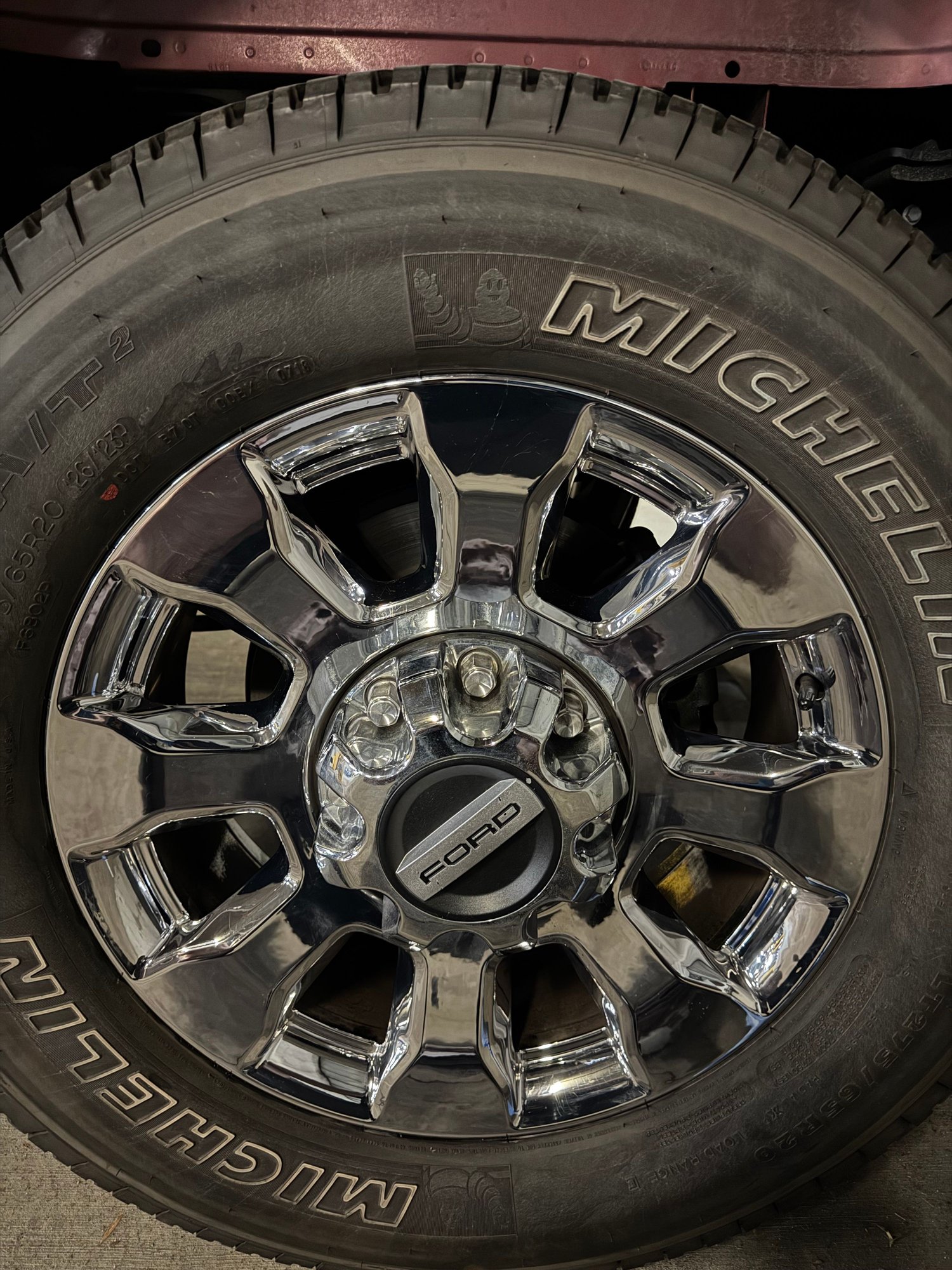 Wheels and Tires/Axles - 2018 F-250 Lariat 20" Chrome Wheels/Tires - Used - 0  All Models - Sherman Oaks, CA 91401, United States