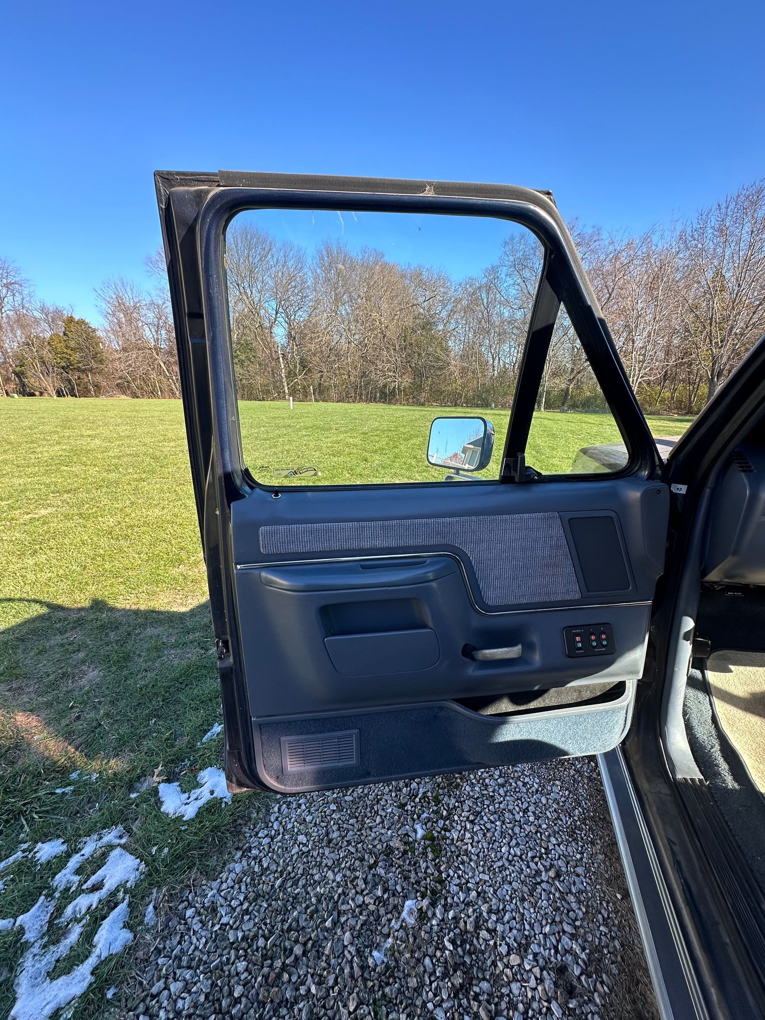 1990 Ford F-150 - 1990 F150 XLT Lariat been in the family since new - Used - VIN TBD TBD TBD TBD - 61,192 Miles - 8 cyl - 2WD - Automatic - Truck - Blue - Independence, MO 64057, United States