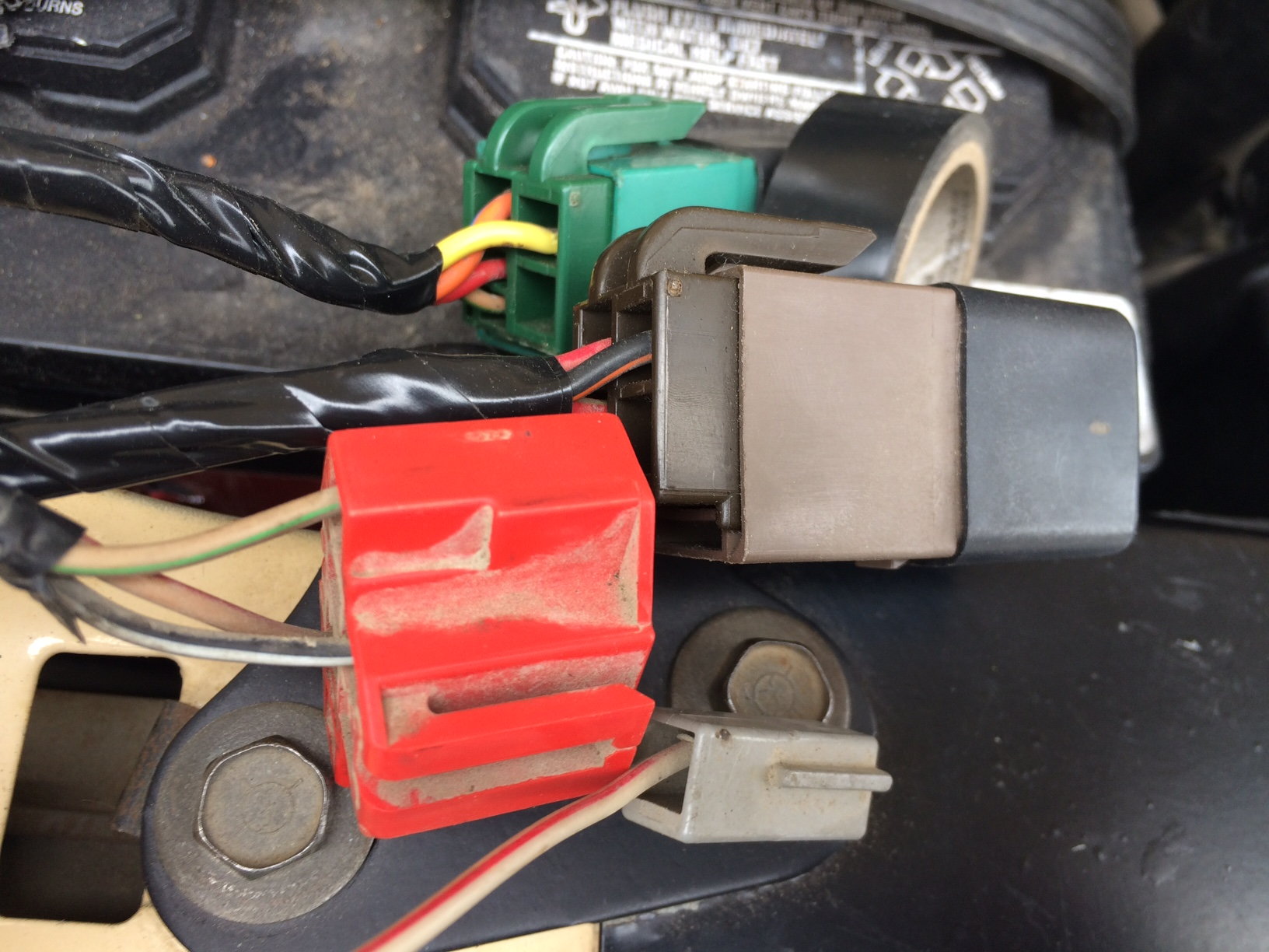1988 E350 7.5L Wont Start - Page 2 - Ford Truck Enthusiasts Forums 1988 Ford E350 Fuel Pump Relay Location