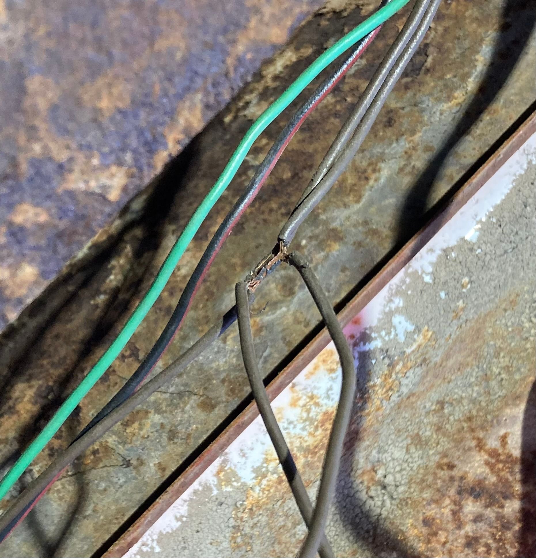 License plate light wiring Ford Truck Enthusiasts Forums