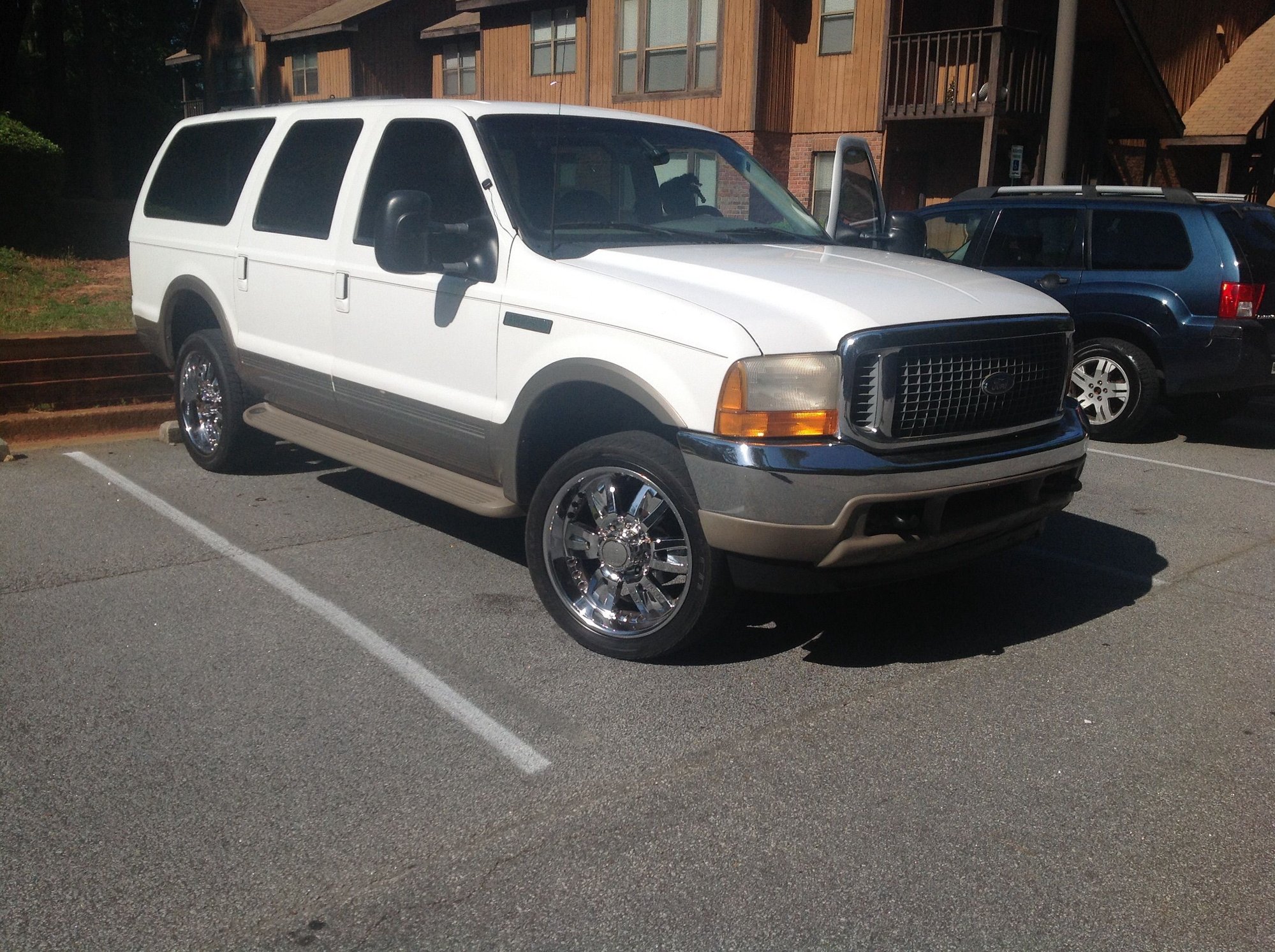 New Excursion Owner/ power window, mirror, locks not working Ford