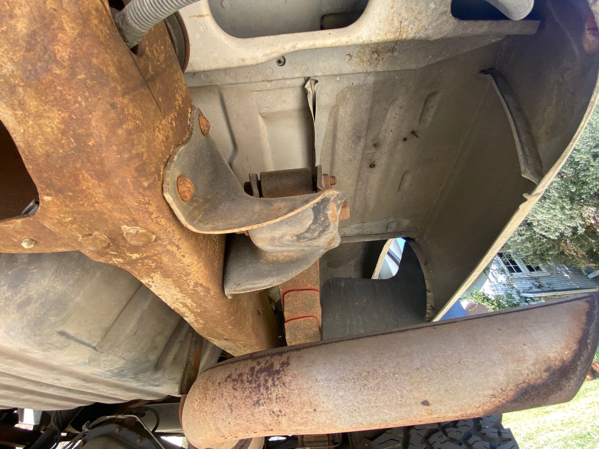 1990 Ford E-350 Econoline - 1990 e350 w/pathfinder conversion. Los Angeles - Used - VIN NA199e350 - 112,555 Miles - 8 cyl - 4WD - Automatic - Van - White - Los Angeles, CA 90041, United States