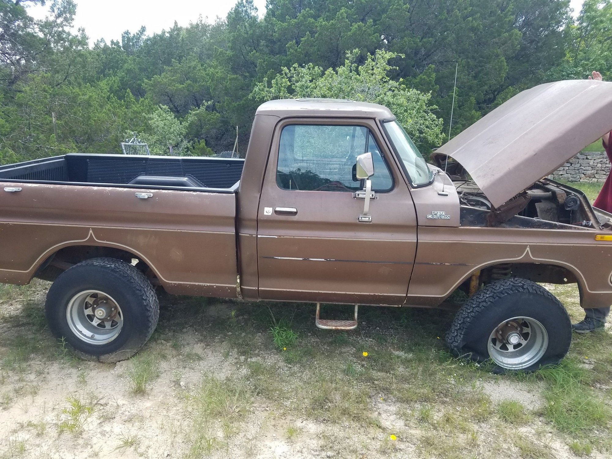 1977 Ford F-150 - For Sale, 1977/78 (manufactured 8/77) F150 Custom 4X4 Shortbed - Used - VIN F14HLAG2403 - 8 cyl - 4WD - Automatic - Truck - Brown - Marble, TX 78654, United States