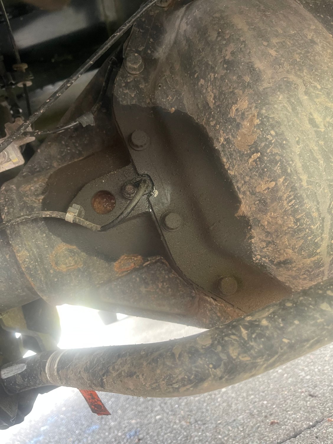 2022 F550 Axle Seal and Rear End leak 4.88 limited slip Ford Truck