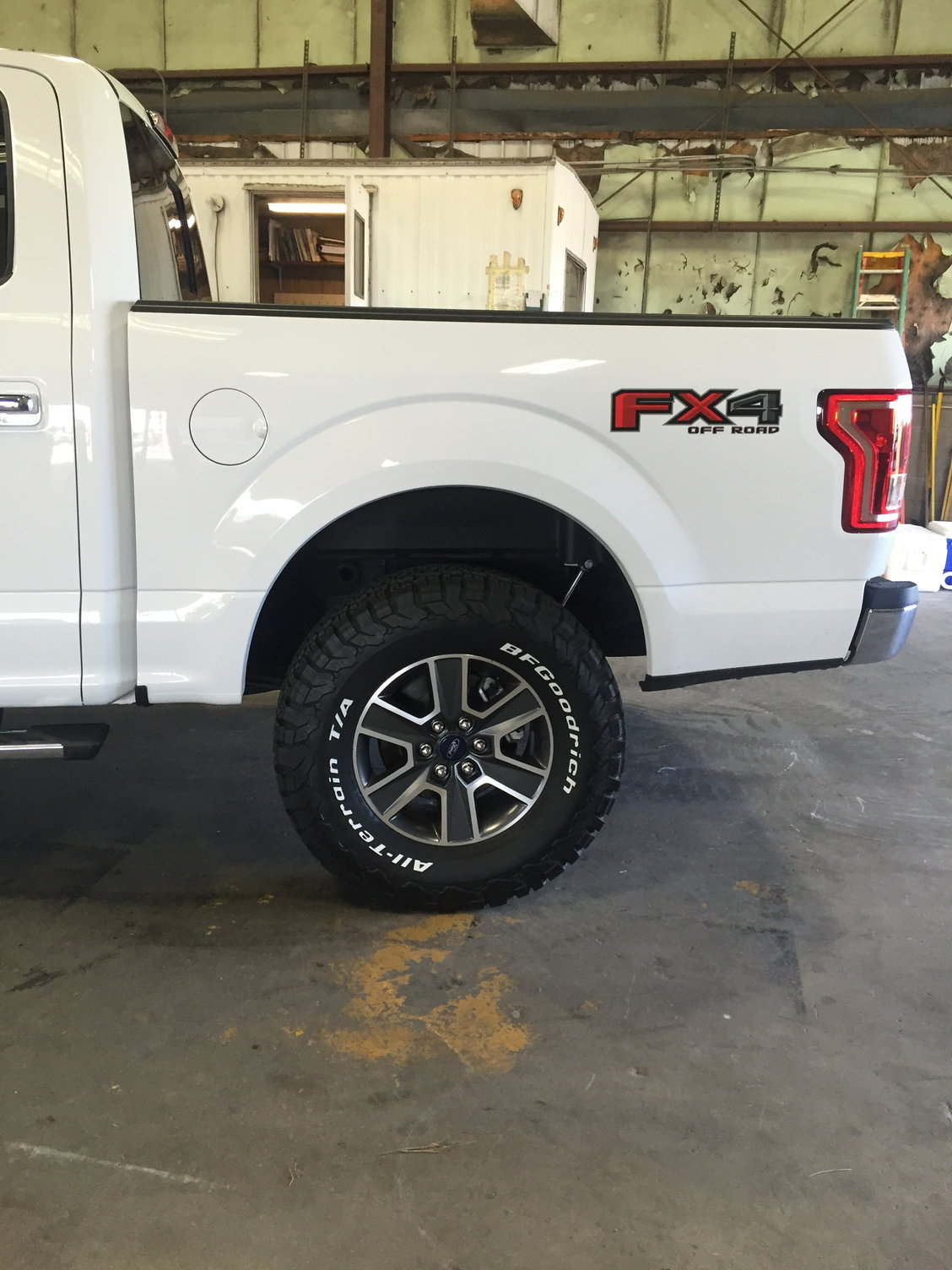 Largest Tire On 18 Oe Wheels Ford Truck Enthusiasts Forums