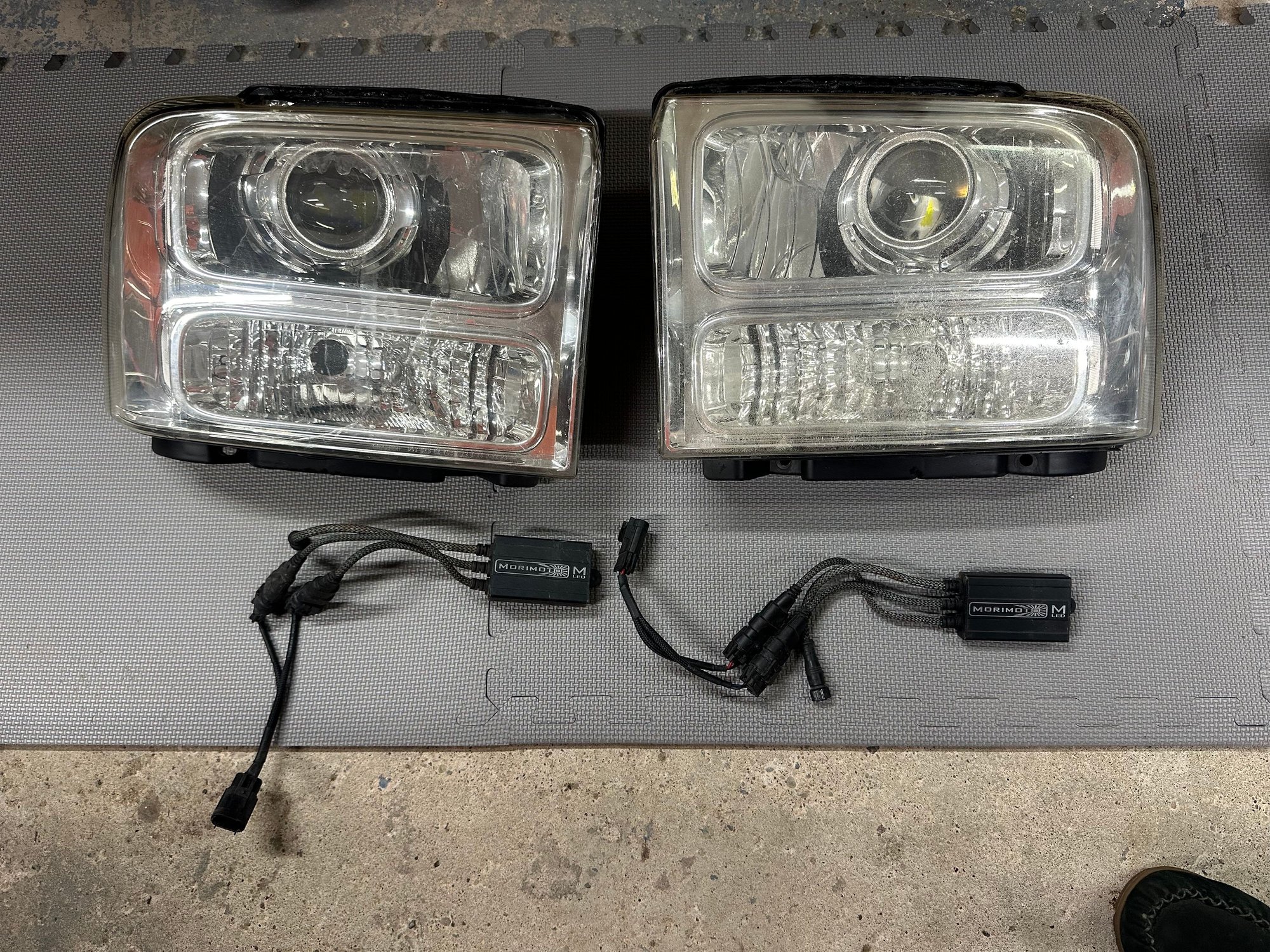 Lights - 05-07 Super Duty Retrofit Headlights with Morimoto MLEDs - Used - Pittsburgh, PA 15235, United States