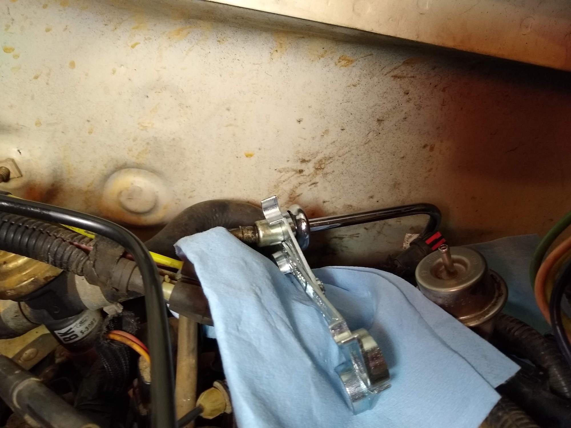 1990 F150 XLT Lariat Fuel Rail System problems Ford Truck
