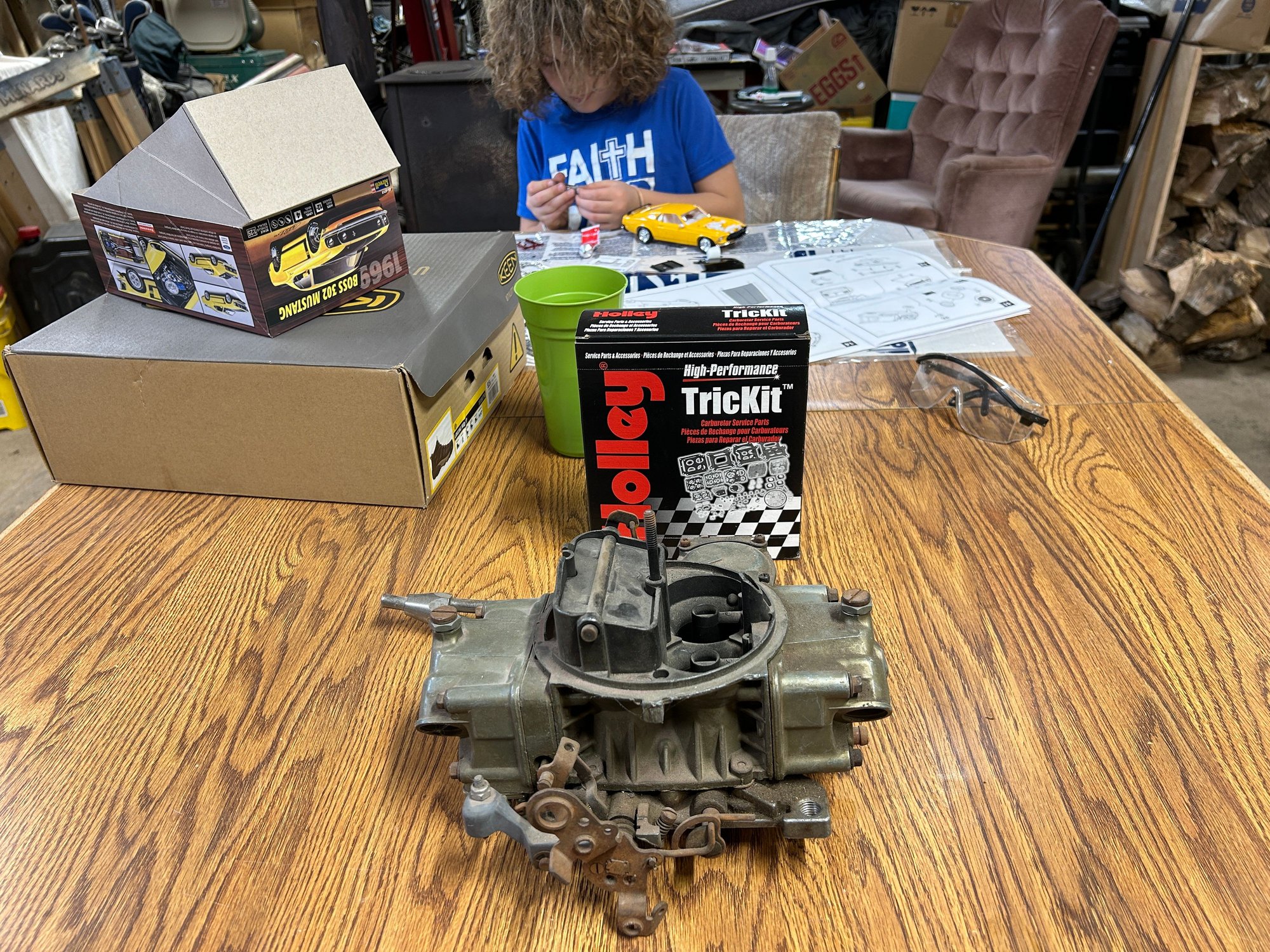 So it was a little bit late in the day by this time. And I wasn�t sure if I was wanting to be up this late but I decided to go ahead and tackle the car rider and do the rebuild on it. I think it was about 530 P.m. when I got to this point So that�s why I was debating tearing it apart cause I knew I wouldn�t stop until I got it back together.