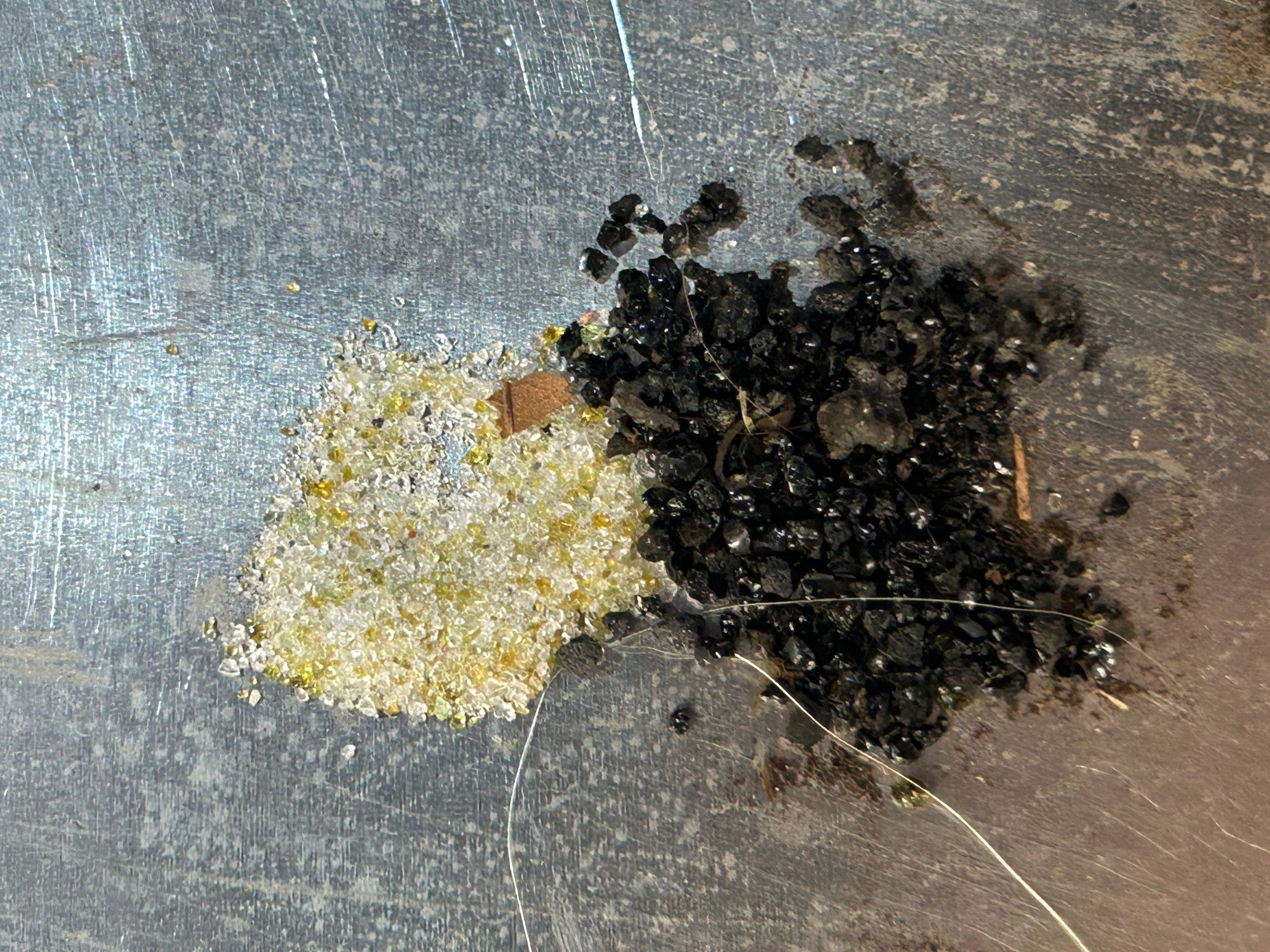 comparison between the two... Both supposedly medium grit, but coal slag is about 300% larger