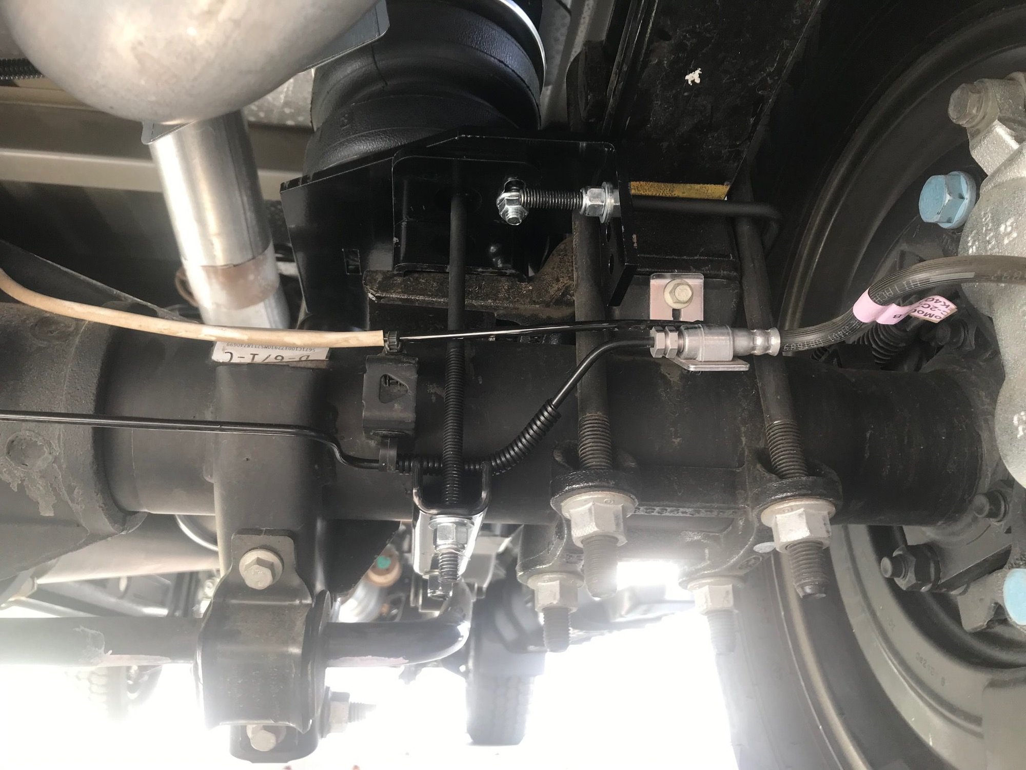 AirLift 5000 and wireless one ez install - Ford Truck Enthusiasts Forums