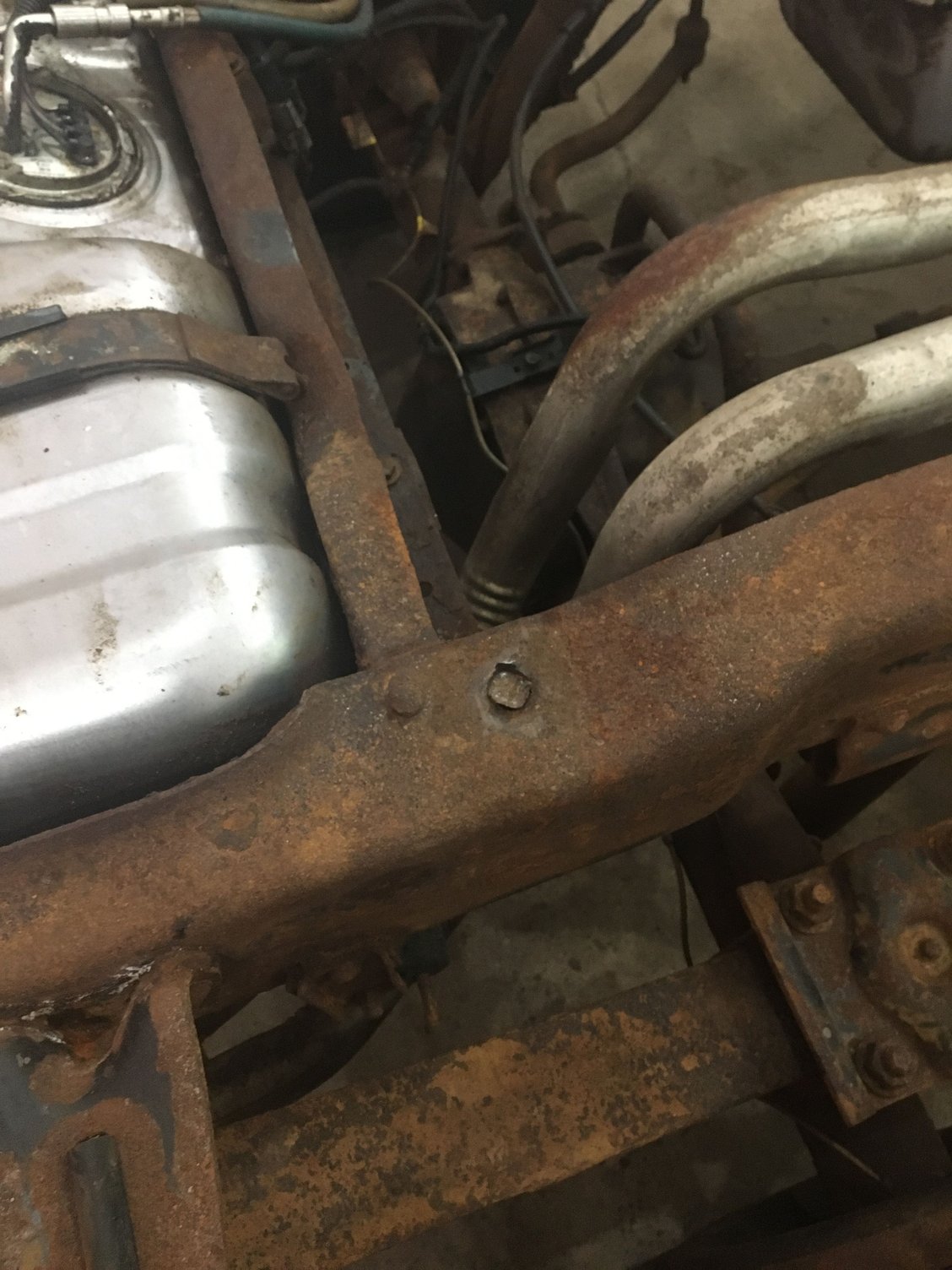 bed bolts spinning Ford Truck Enthusiasts Forums