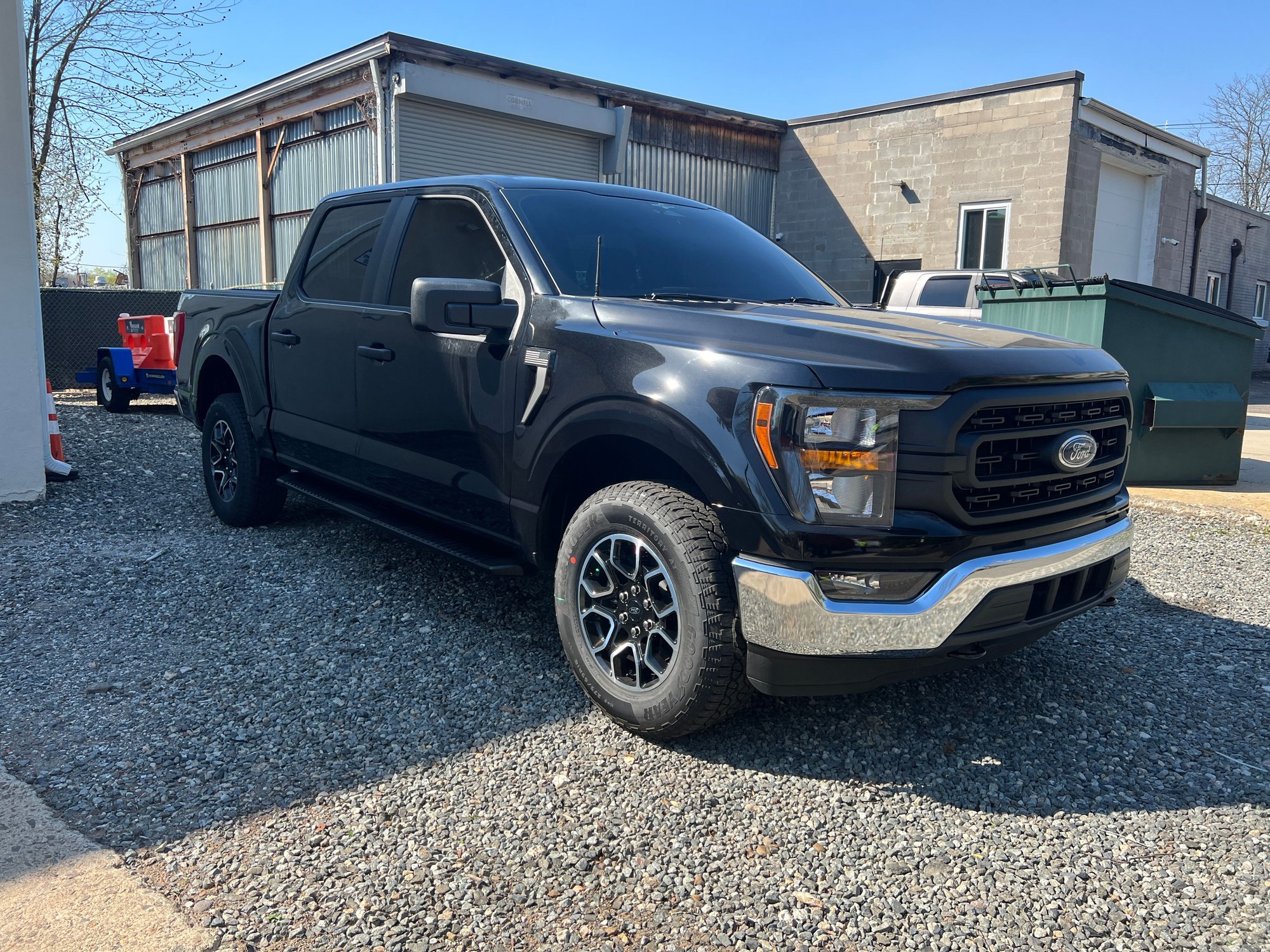 2023 Ford F-150 - Lease swap; 2023 F150, XL - Used - VIN 1FTEW1EP6PKD45287 - 7,700 Miles - 6 cyl - 4WD - Automatic - Truck - Black - Westwood, NJ 07675, United States