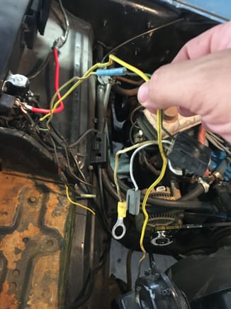 Here is how I ran my 3G upgrade. This is the first modification on this truck since I bought it. The two wire plug runs the yellow wire to the horn and the green/red wire runs to the 3G plug. I ran the yellow wire to the back of the alternator where I connected a 6 gauge wire. The 6 gauge runs through the 175 amp fuse to the positive side of the solenoid.
